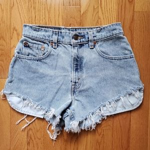 Vintage 90's High Waist Levi's Jeans Shorts Denim